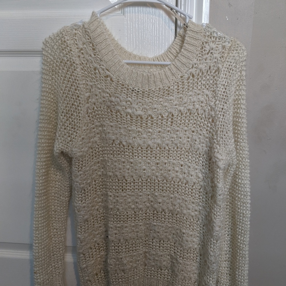 Forever 21 White Sweater